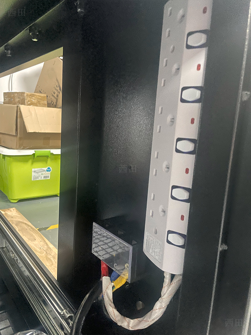 松下PT-SRZ34KC投影机恒温箱，松下SRZ34KC投影机基站，松下SRZ34KC投影机防潮箱，出口松下投影机恒温箱